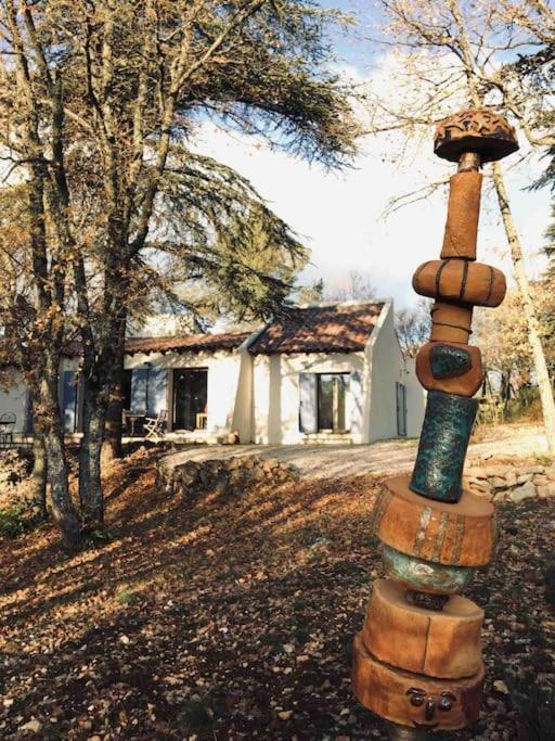 La Maison De Mado Et Sa Cabane Dans Les Arbres Plan d'Aups Ngoại thất bức ảnh